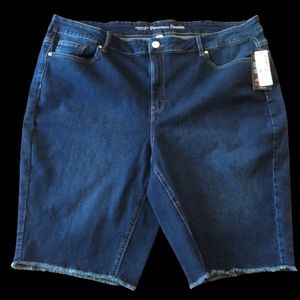 Addition Elle Jean Shorts